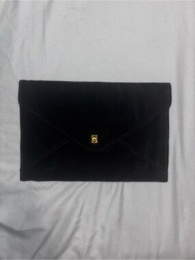 VINTAGE Lord & Taylor Black Suede Envelope Clutch with Gold Emblem